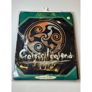 Dolmen Design Celtic Ireland Premium T-Shirt XXL Black & Gold